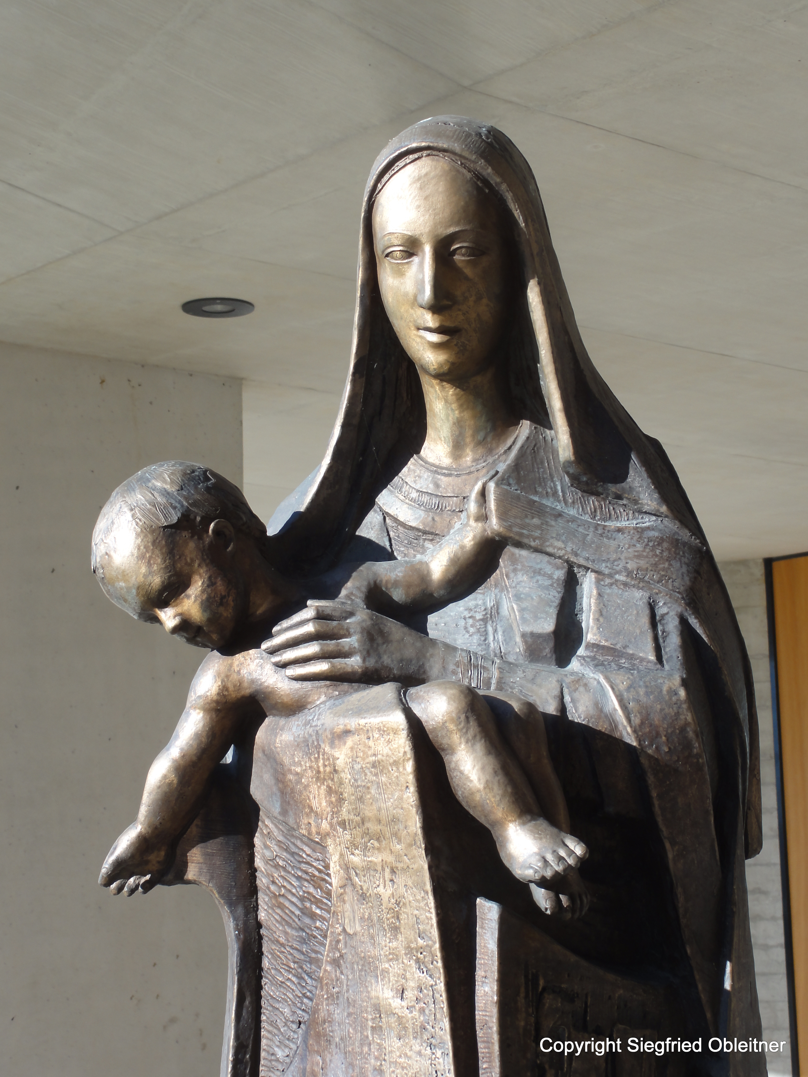 Bronzemadonna